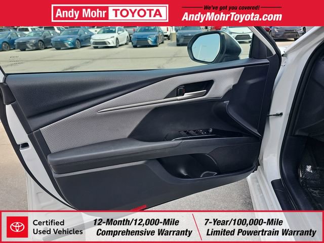 Certified 2025 Toyota Camry SE w/ Convenience Package image 11