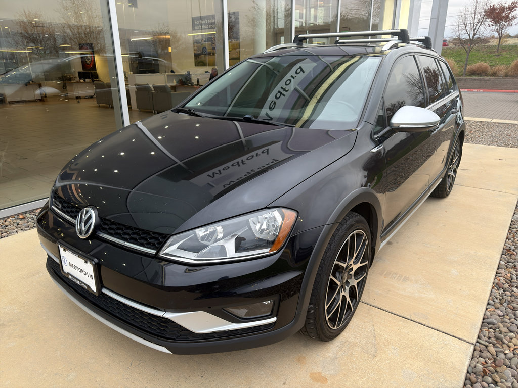Used 2017 Volkswagen Golf Alltrack SEL
