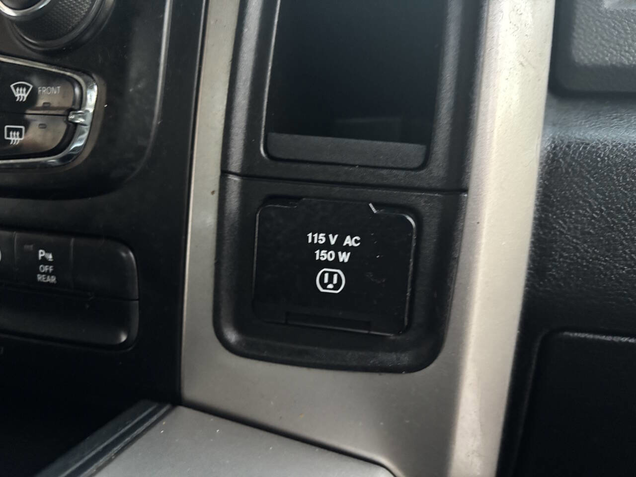 Used 2017 RAM 2500 Lone Star image 28