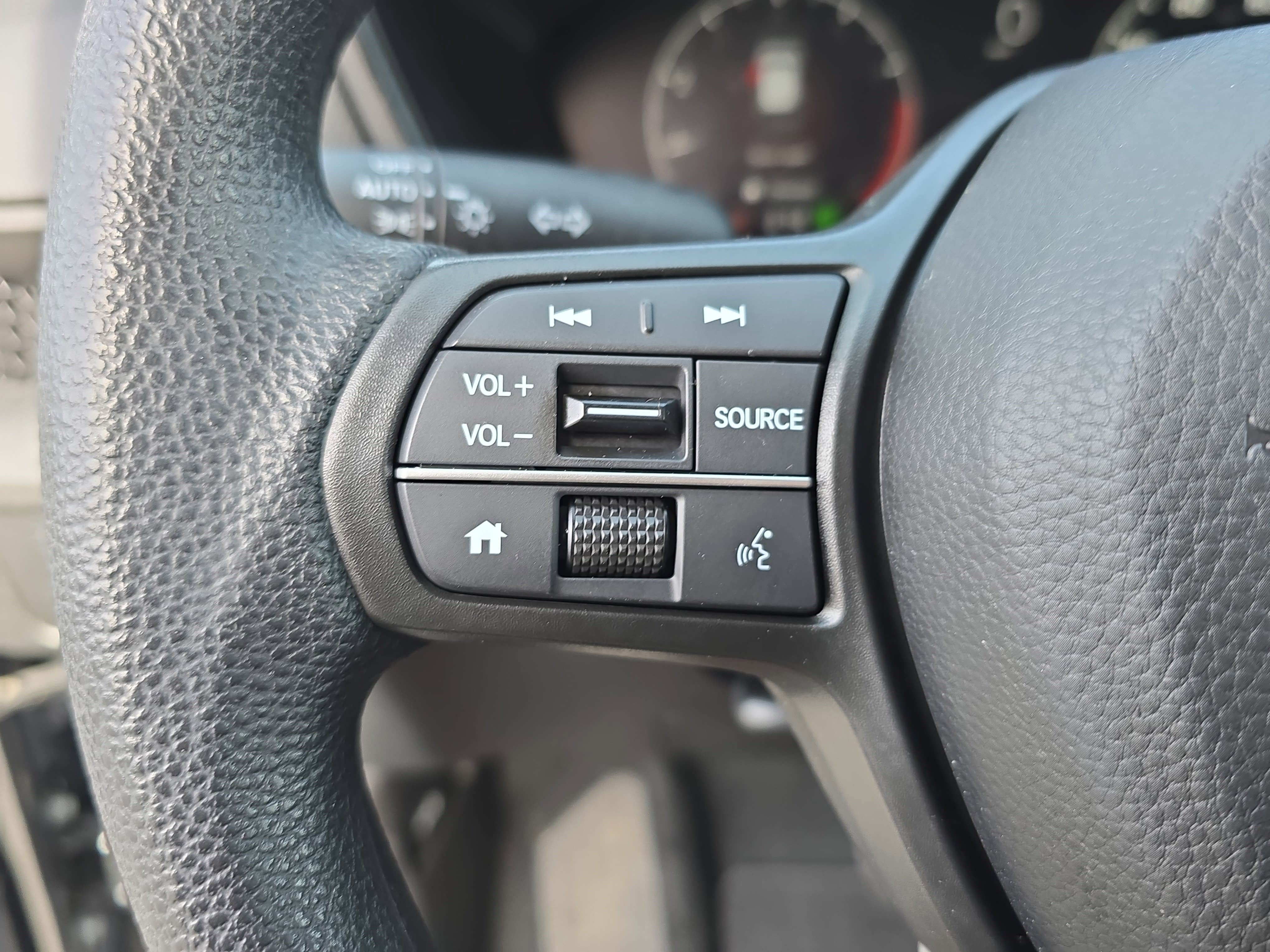 Used 2023 Honda CR-V EX image 17