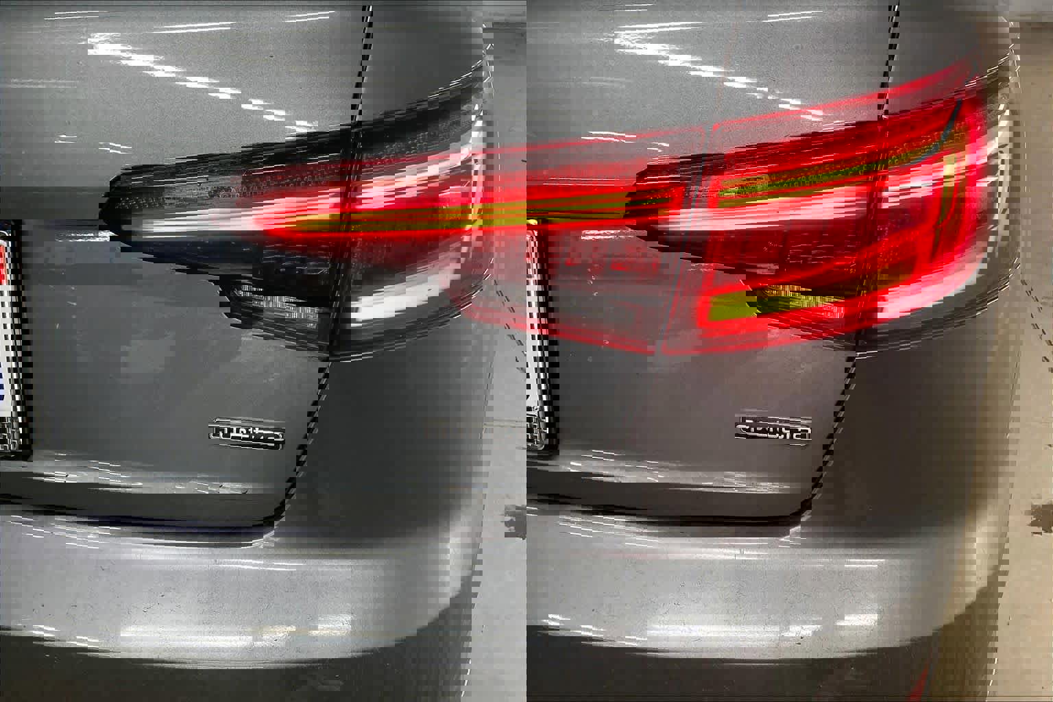 Used 2019 Audi A4 2.0T Premium w/ Convenience Package image 10