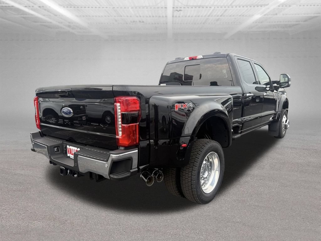 New 2026 Ford F450 Lariat w/ Lariat Ultimate Package AWD/4WD image 3