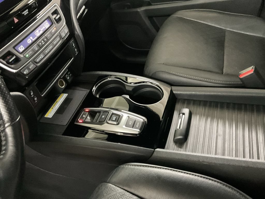 Used 2020 Honda Passport Elite image 18