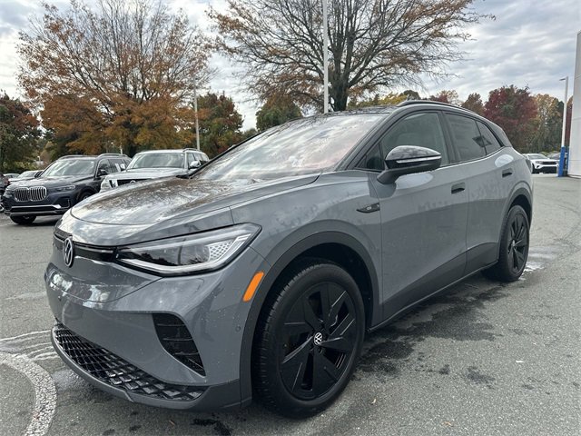 New 2025 Volkswagen ID.4 Pro S Plus image 1