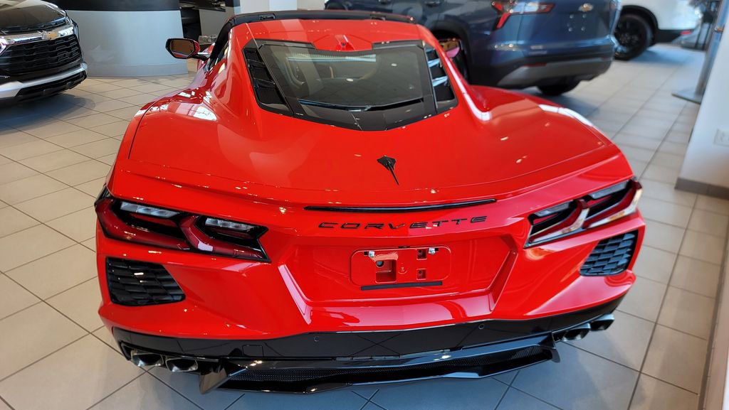 Used 2025 Chevrolet Corvette Stingray Preferred Cpe w/ 2LT image 10