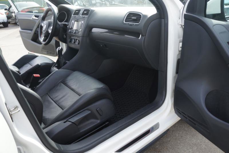 Used 2013 Volkswagen GTI Driver's Edition image 27