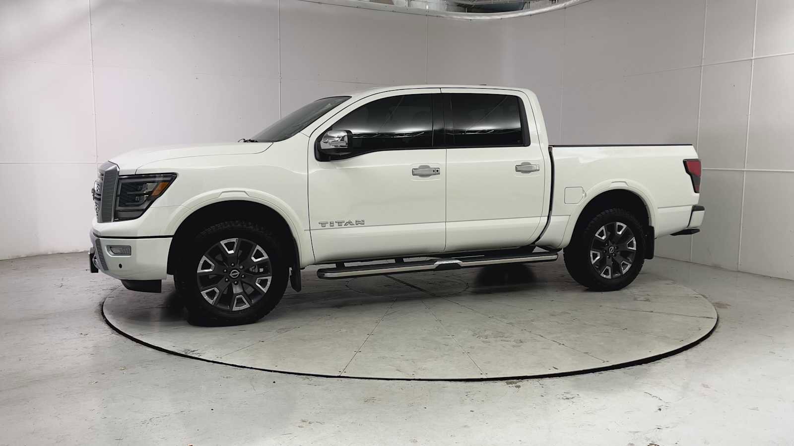 Used 2023 Nissan Titan Platinum Reserve w/ Off Road Protection Package AWD/4WD image 5