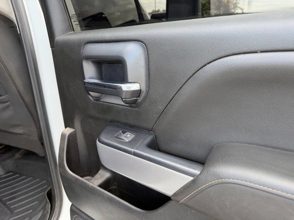 Used 2019 Chevrolet Silverado 2500 LT w/ LT Convenience Package AWD/4WD image 33