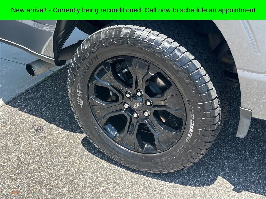 Used 2022 Ford F150 XL w/ STX Black Appearance Package AWD/4WD image 27