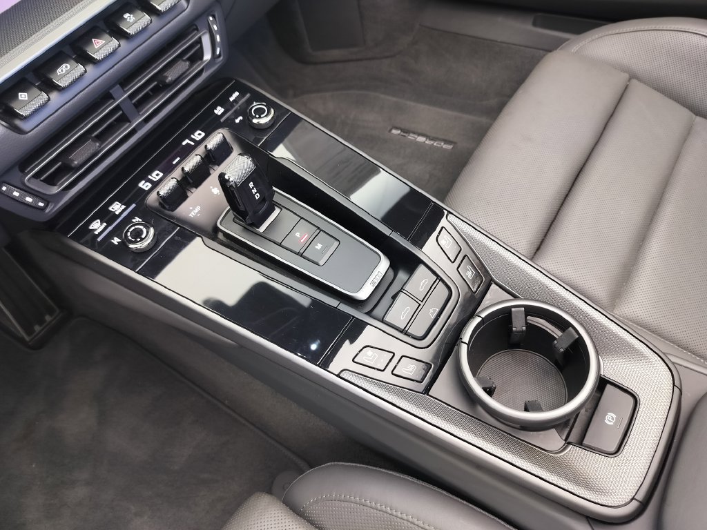 Certified 2020 Porsche 911 Carrera S RWD image 15