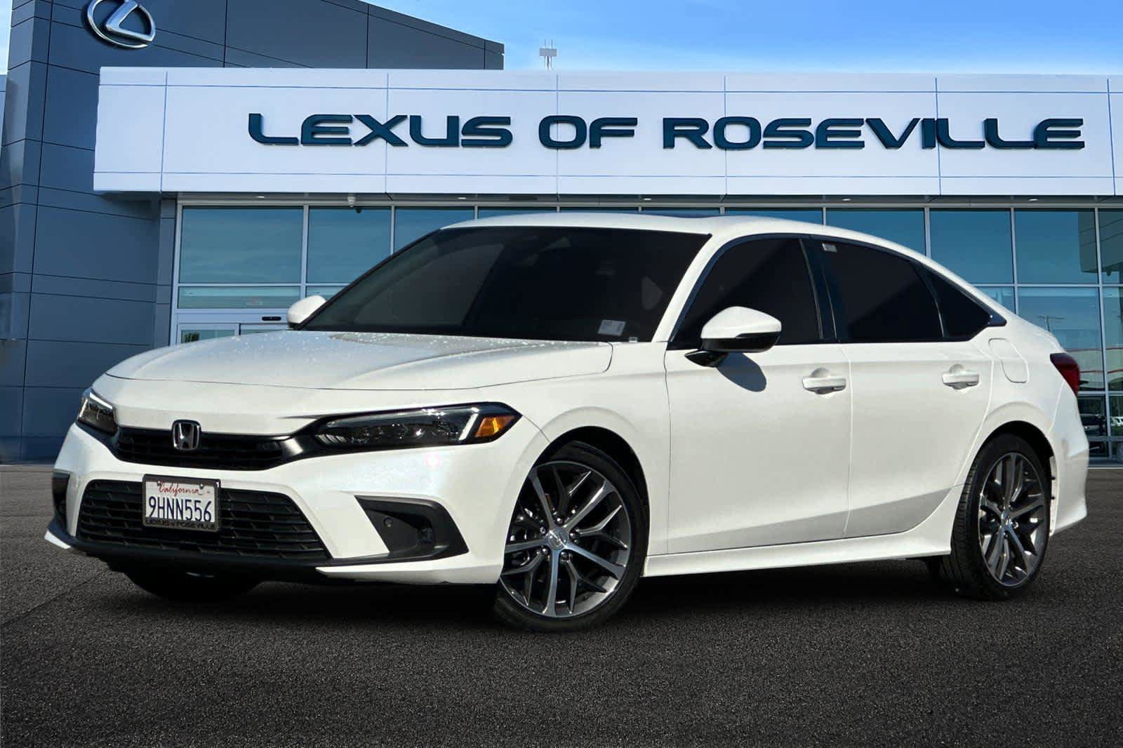Used 2023 Honda Civic Touring image 1