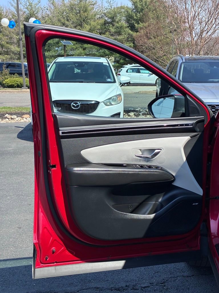 Used 2023 Hyundai Tucson Limited w/ Cargo Package image 48