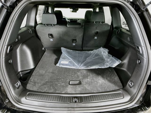 New 2027 Jeep Grand Cherokee Laredo AWD/4WD image 23