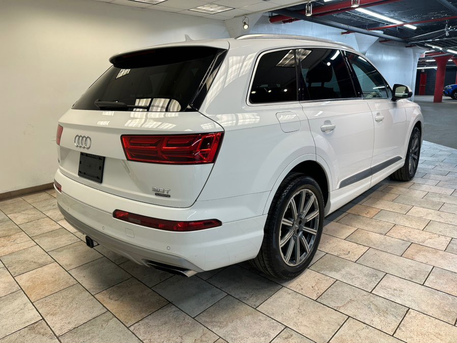 Used 2018 Audi Q7 3.0T Prestige w/ Prestige Package image 4