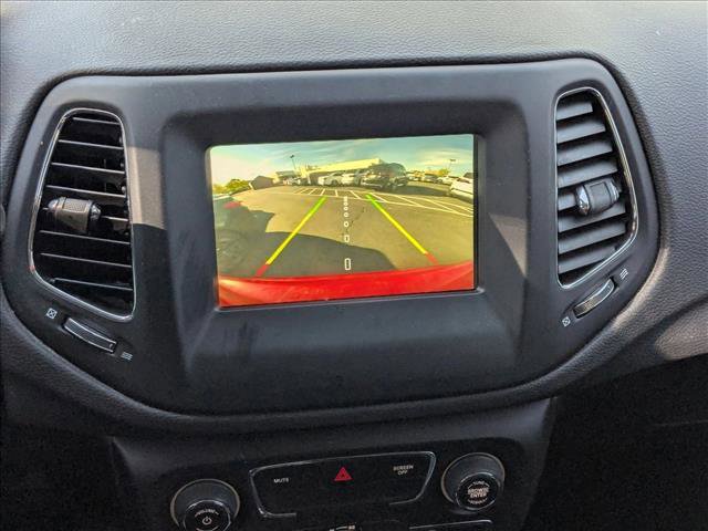 Used 2021 Jeep Compass Latitude image 14