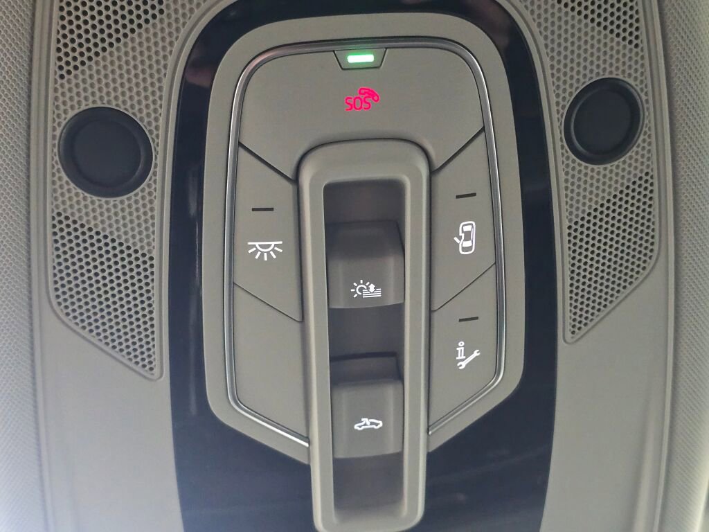 Certified 2025 Audi Q7 3.0T Premium Plus image 45