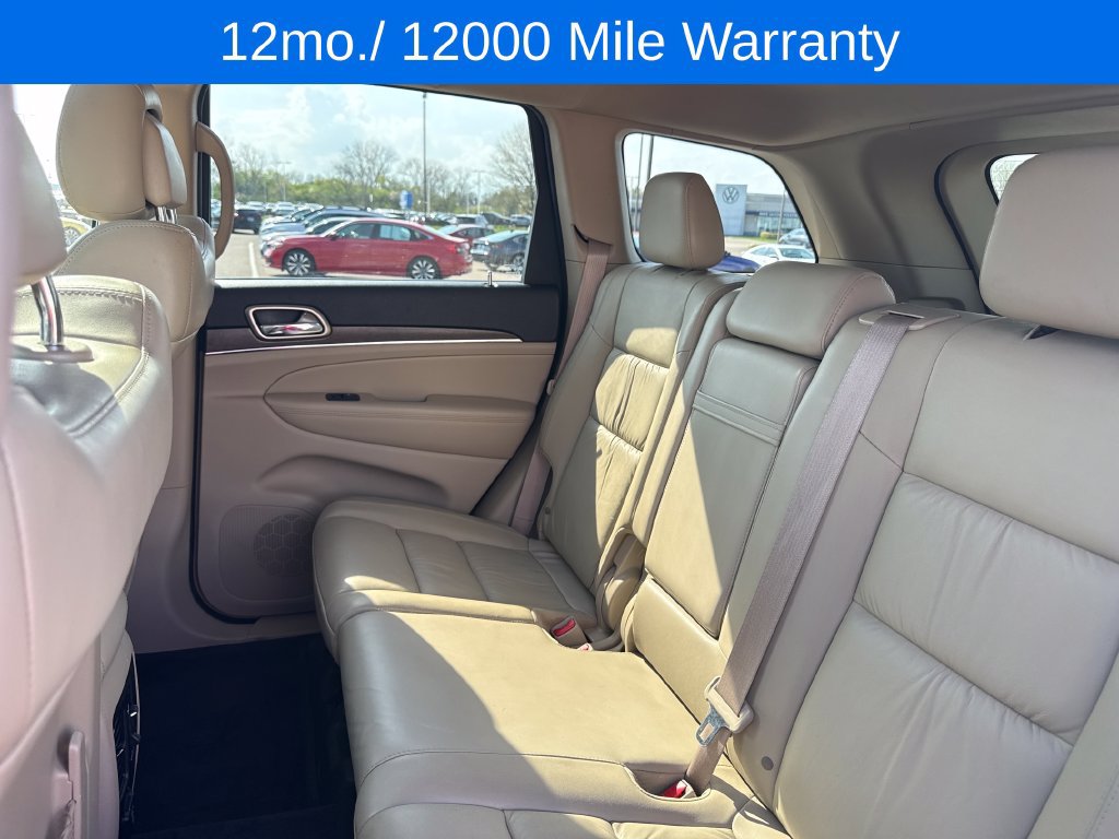 Used 2016 Jeep Grand Cherokee Limited AWD/4WD image 17