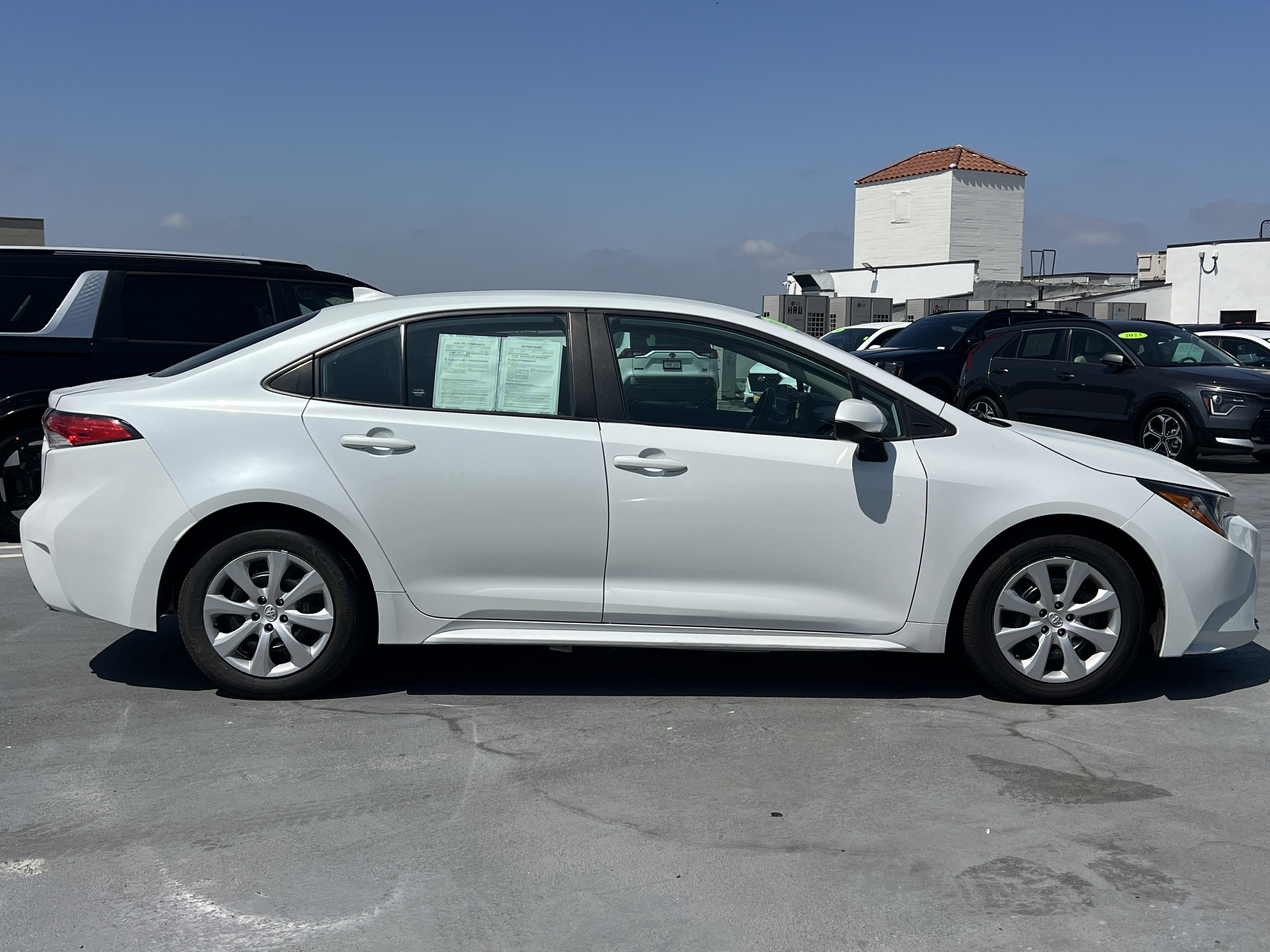Used 2024 Toyota Corolla LE FWD image 9
