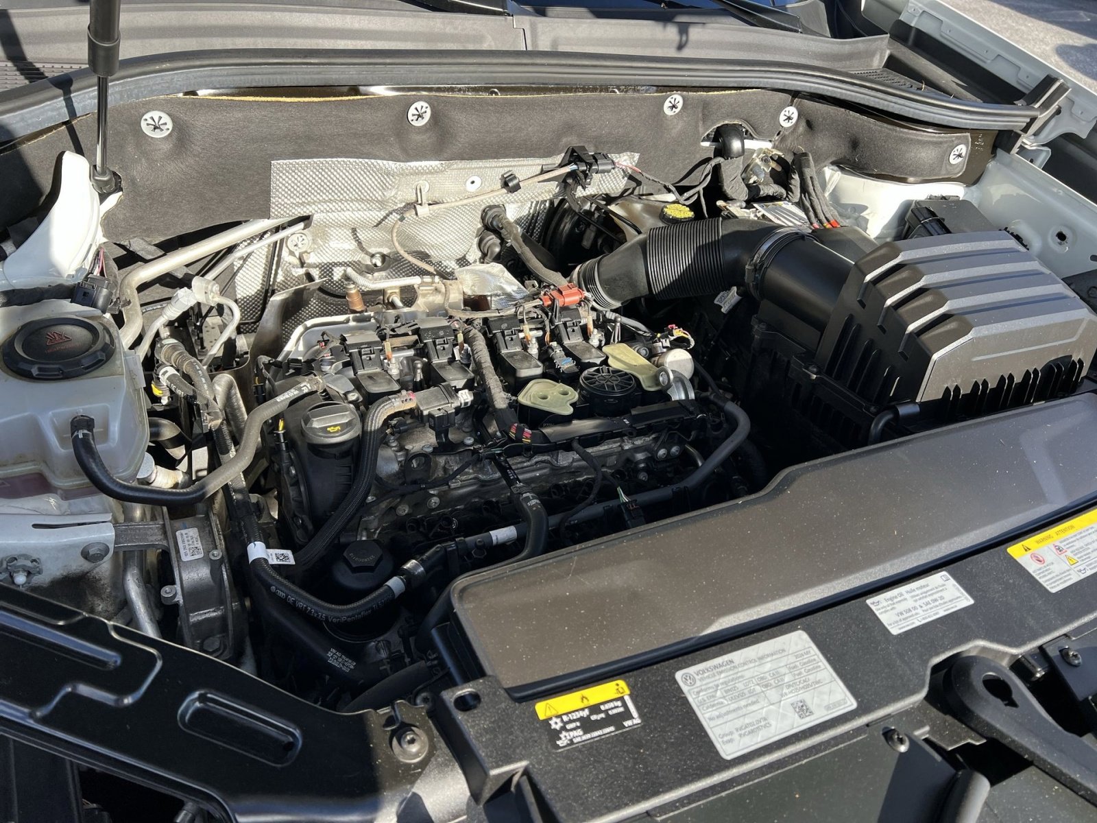 Used 2024 Volkswagen Atlas SE image 27