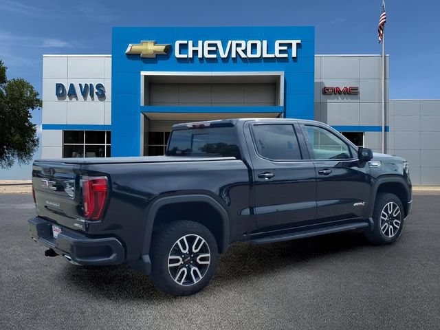 Used 2025 GMC Sierra 1500 AT4 w/ AT4 Premium Package AWD/4WD image 3