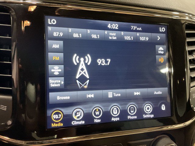 Used 2022 Jeep Grand Cherokee Laredo E image 19