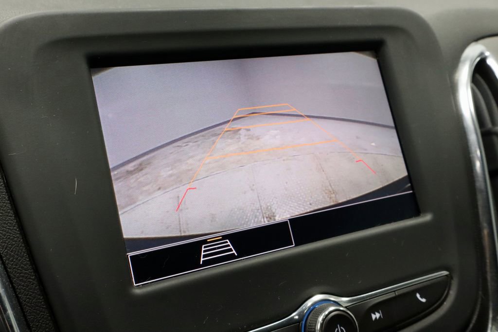Used 2024 Chevrolet Equinox LT w/ LPO, Floor Liner Package image 2