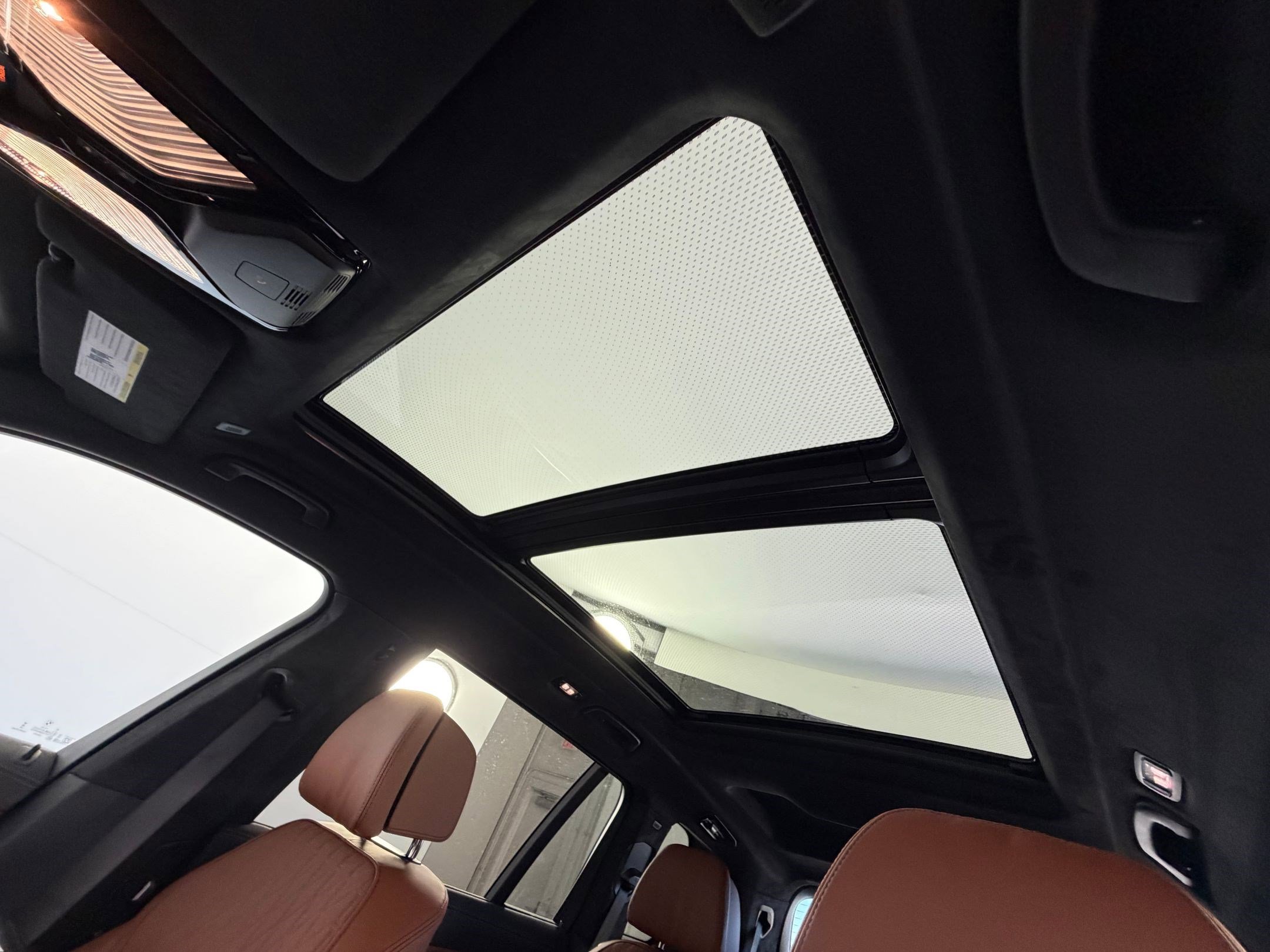 New 2026 BMW X7 M60i image 14