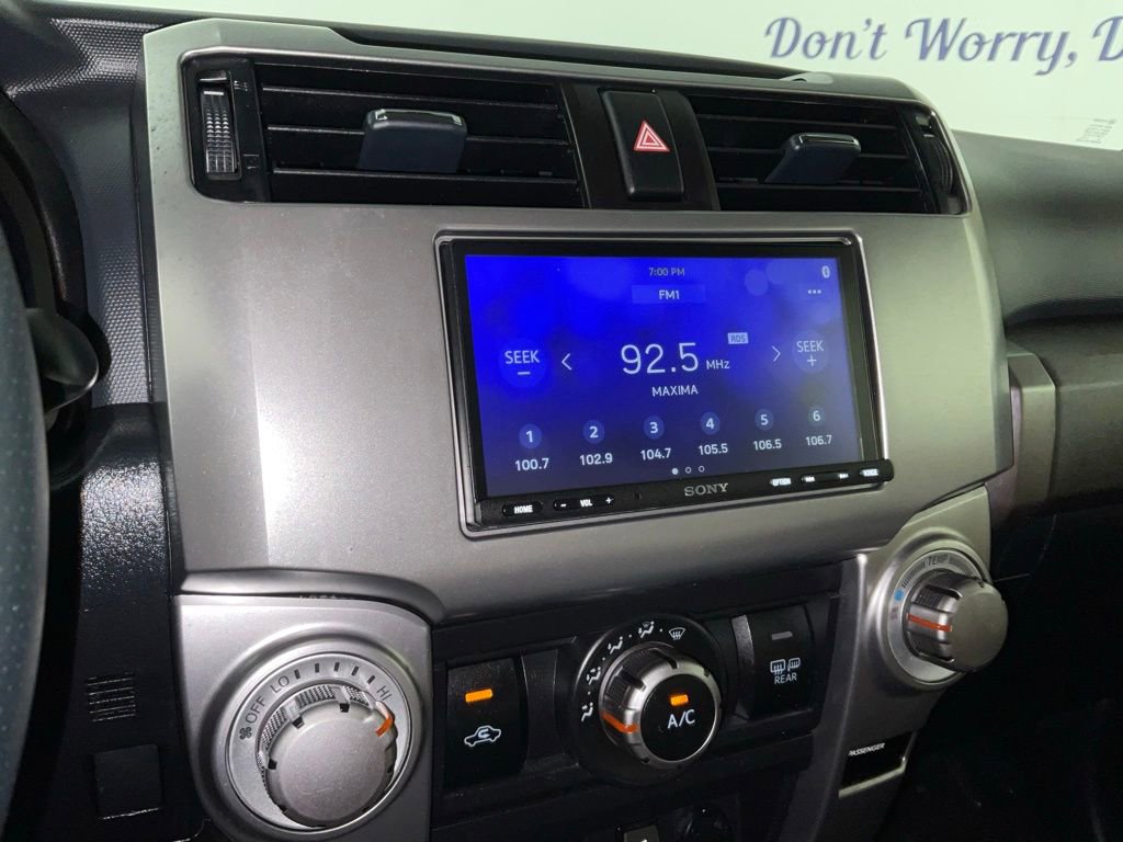 Used 2015 Toyota 4Runner SR5 RWD image 22