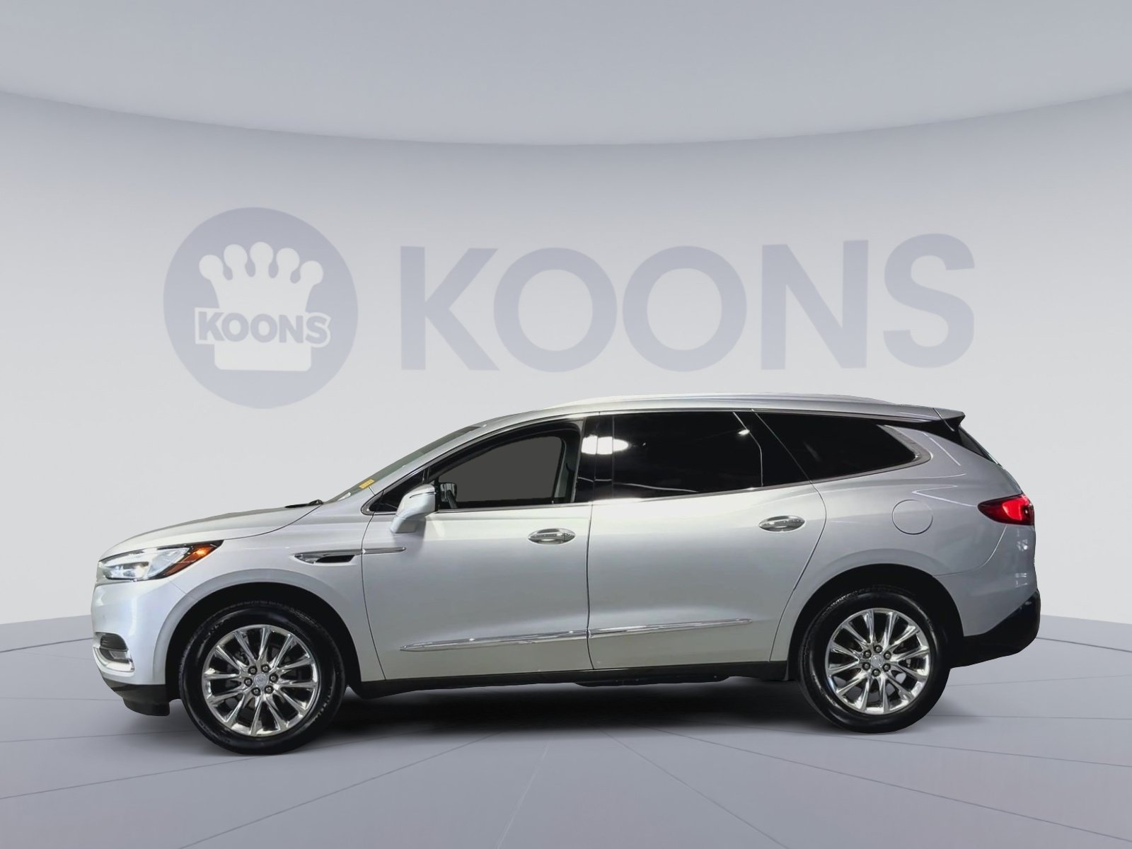 Used 2021 Buick Enclave Premium w/ Sun and Sites Package FWD image 7