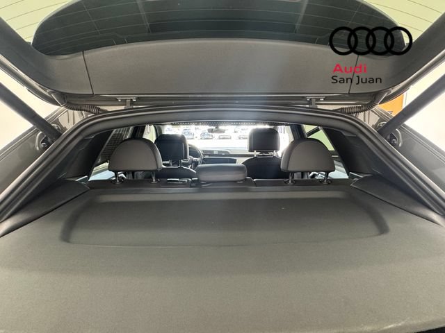Used 2020 Audi Q3 2.0T Premium w/ Convenience Package AWD/4WD image 14