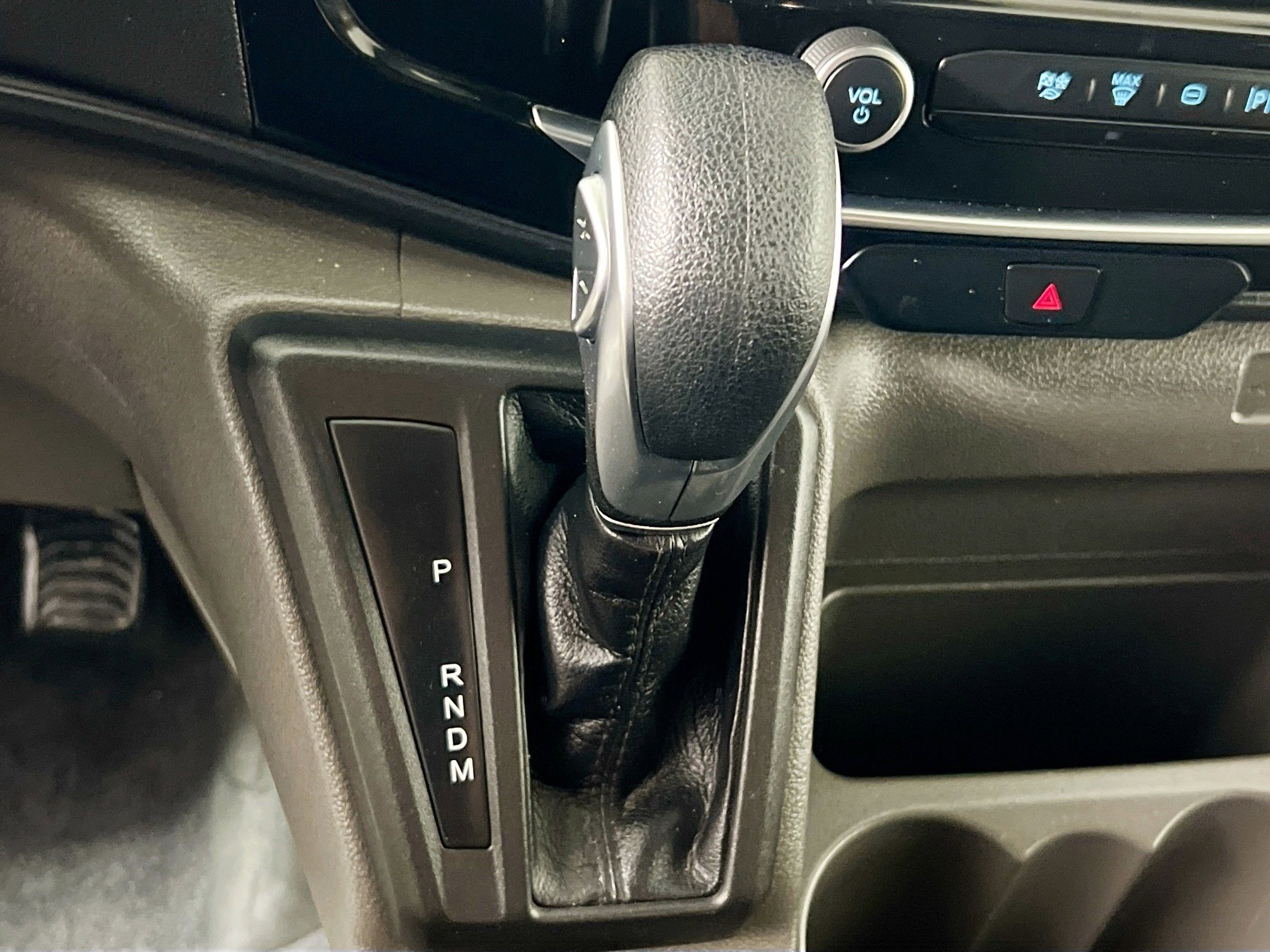 Used 2024 Ford Transit 350 XLT image 23