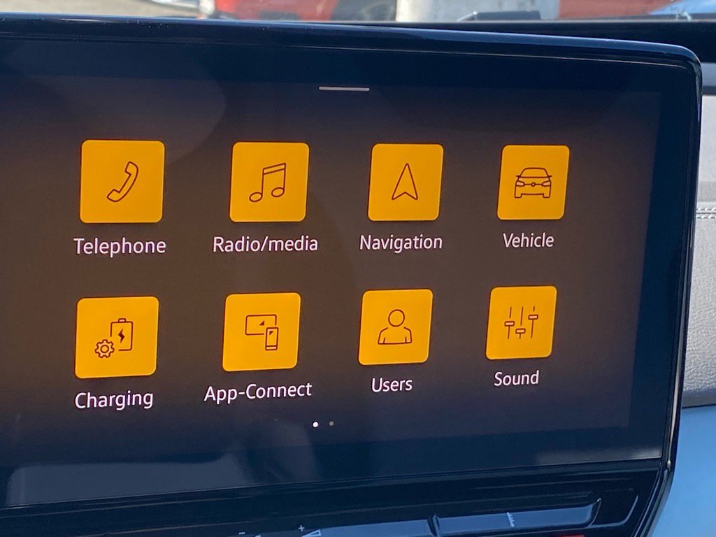 Certified 2024 Volkswagen ID.4 2WD image 11