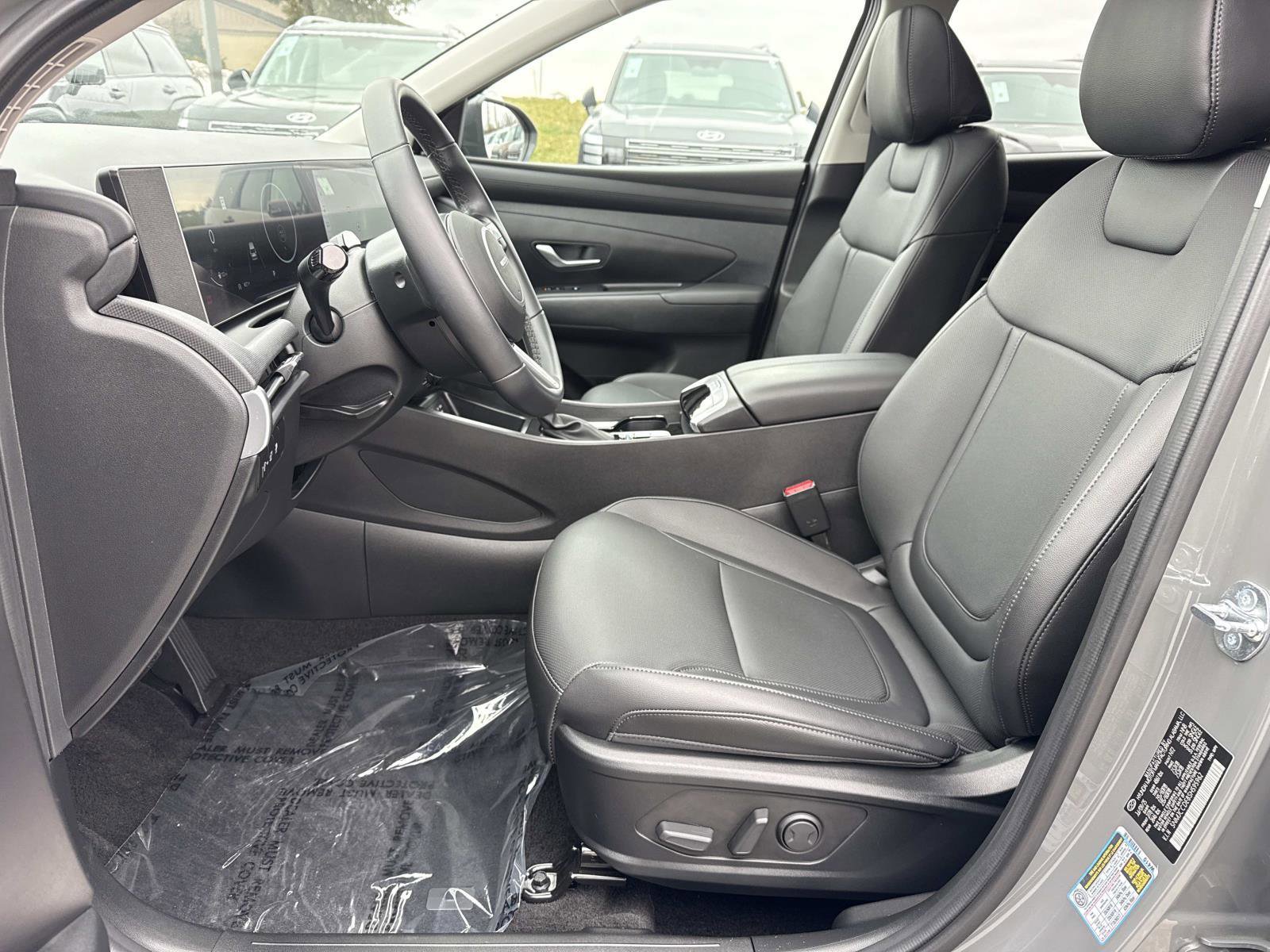 Certified 2025 Hyundai Tucson SEL image 23