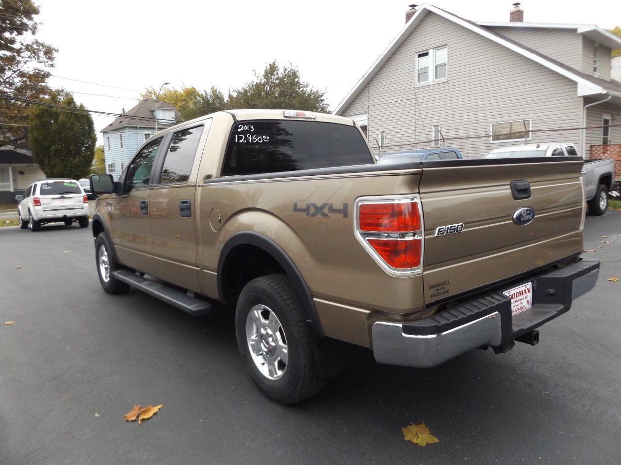 Used 2013 Ford F150 XLT w/ Mid Equipment Group image 10