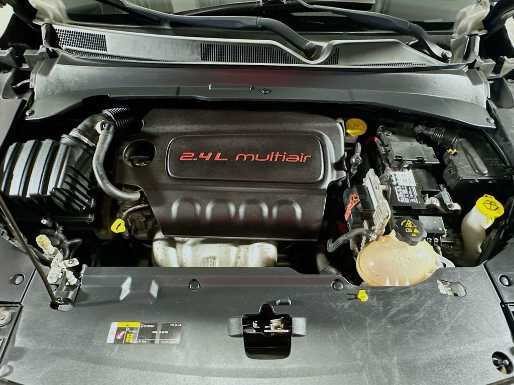 Used 2018 Jeep Compass Limited image 31