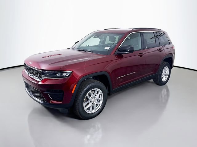 New 2025 Jeep Grand Cherokee Laredo w/ Luxury Tech Group I image 3