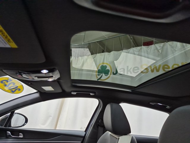 Certified 2025 Kia K5 GT-Line w/ GT-Line Premium Package FWD image 23
