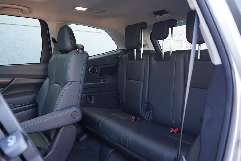 New 2026 Subaru Ascent Touring AWD/4WD image 8