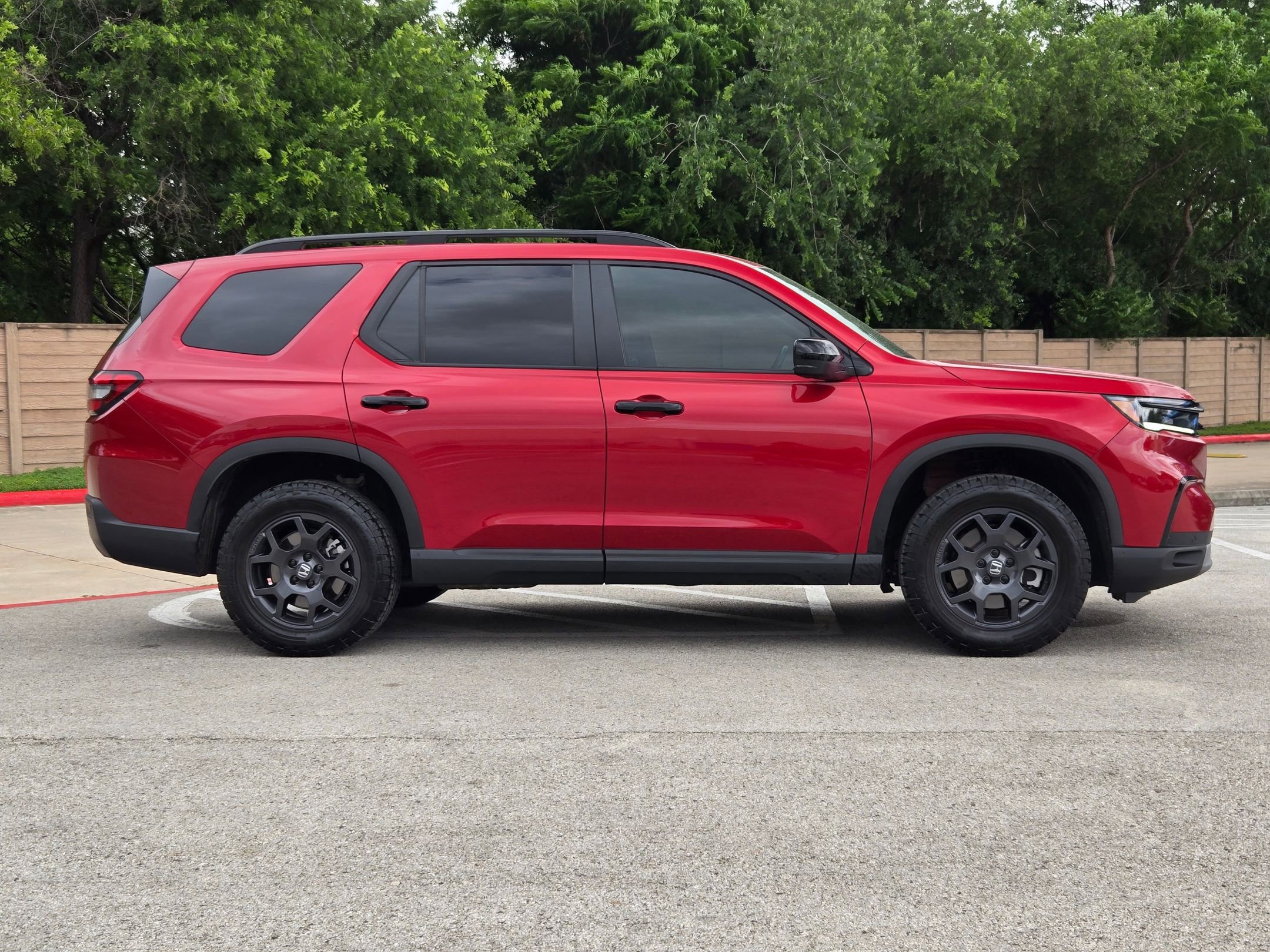 Used 2024 Honda Pilot TrailSport video 2