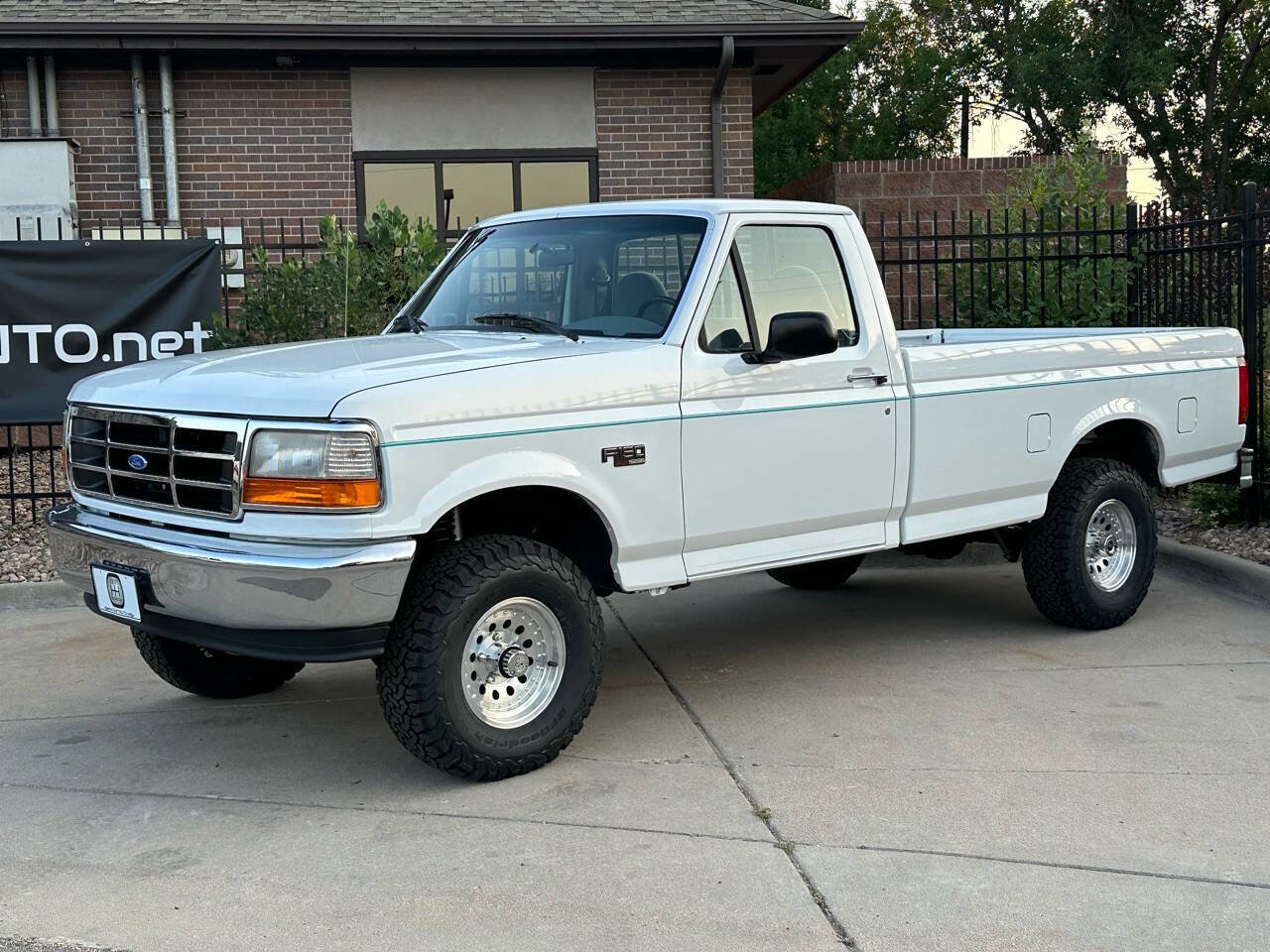 Used 1996 Ford F150 XLT image 8