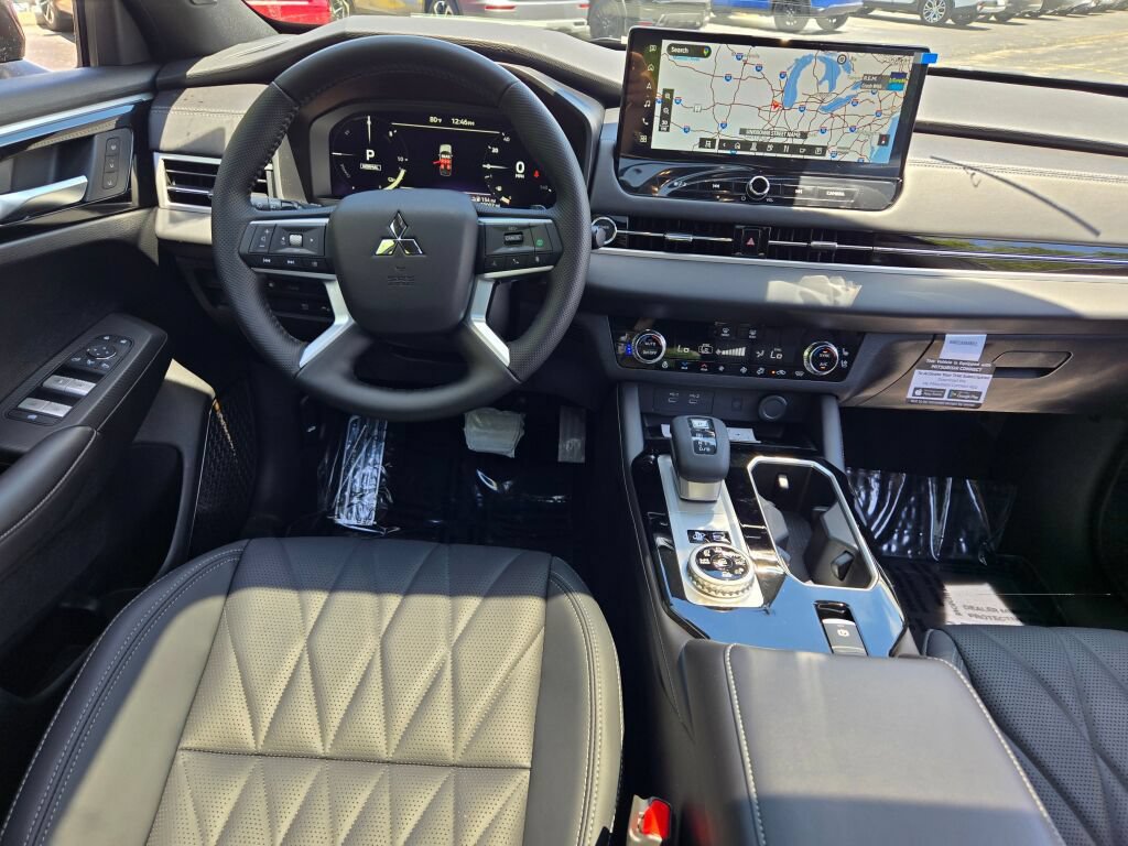 New 2026 Mitsubishi Outlander 4WD Plug-In Hybrid image 17
