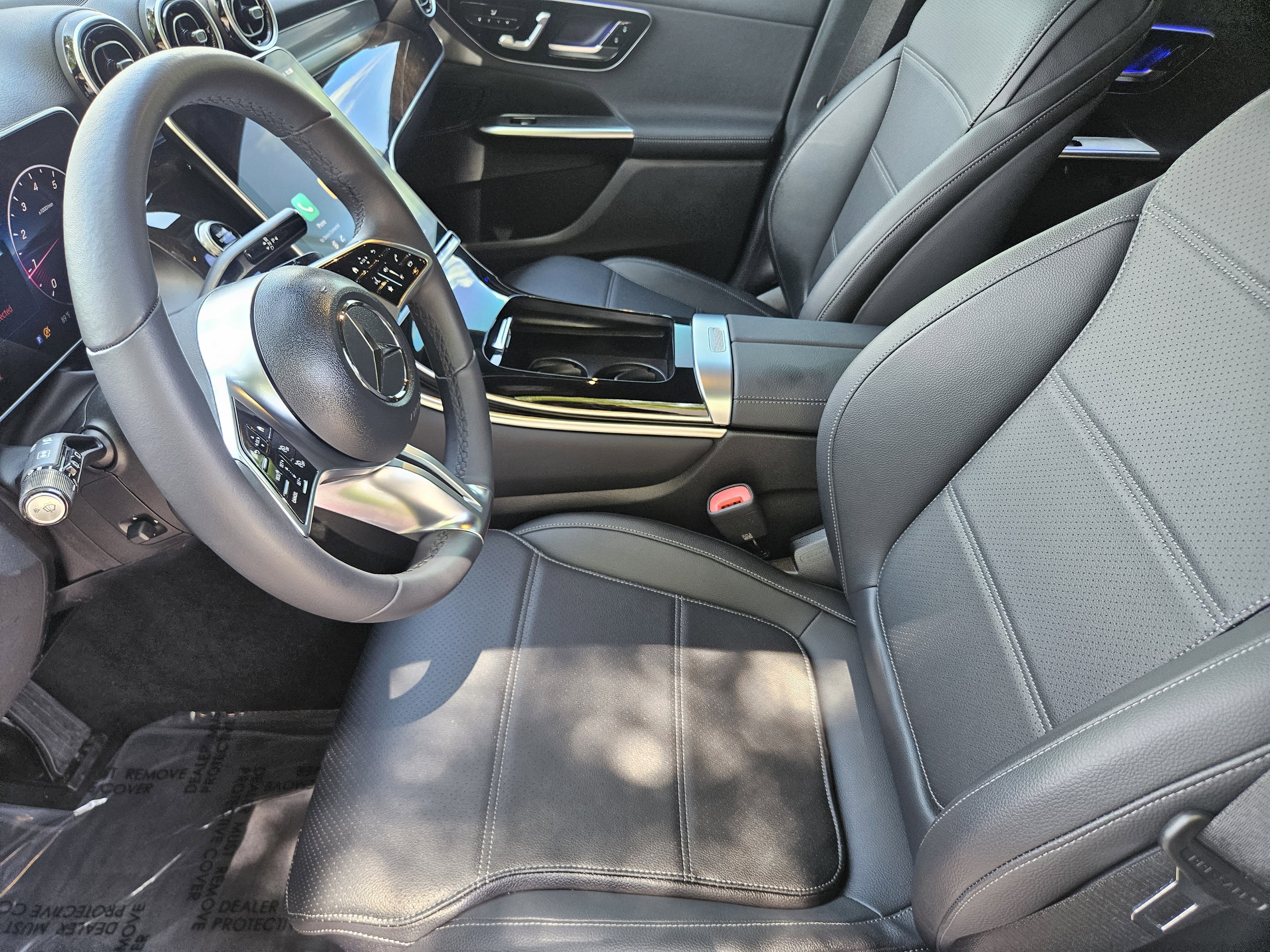 Certified 2025 Mercedes-Benz GLC 300 4MATIC image 8