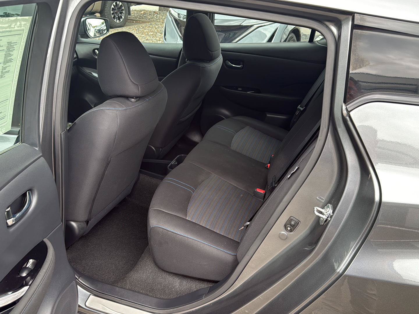 Certified 2025 Nissan Leaf SV Plus FWD image 12