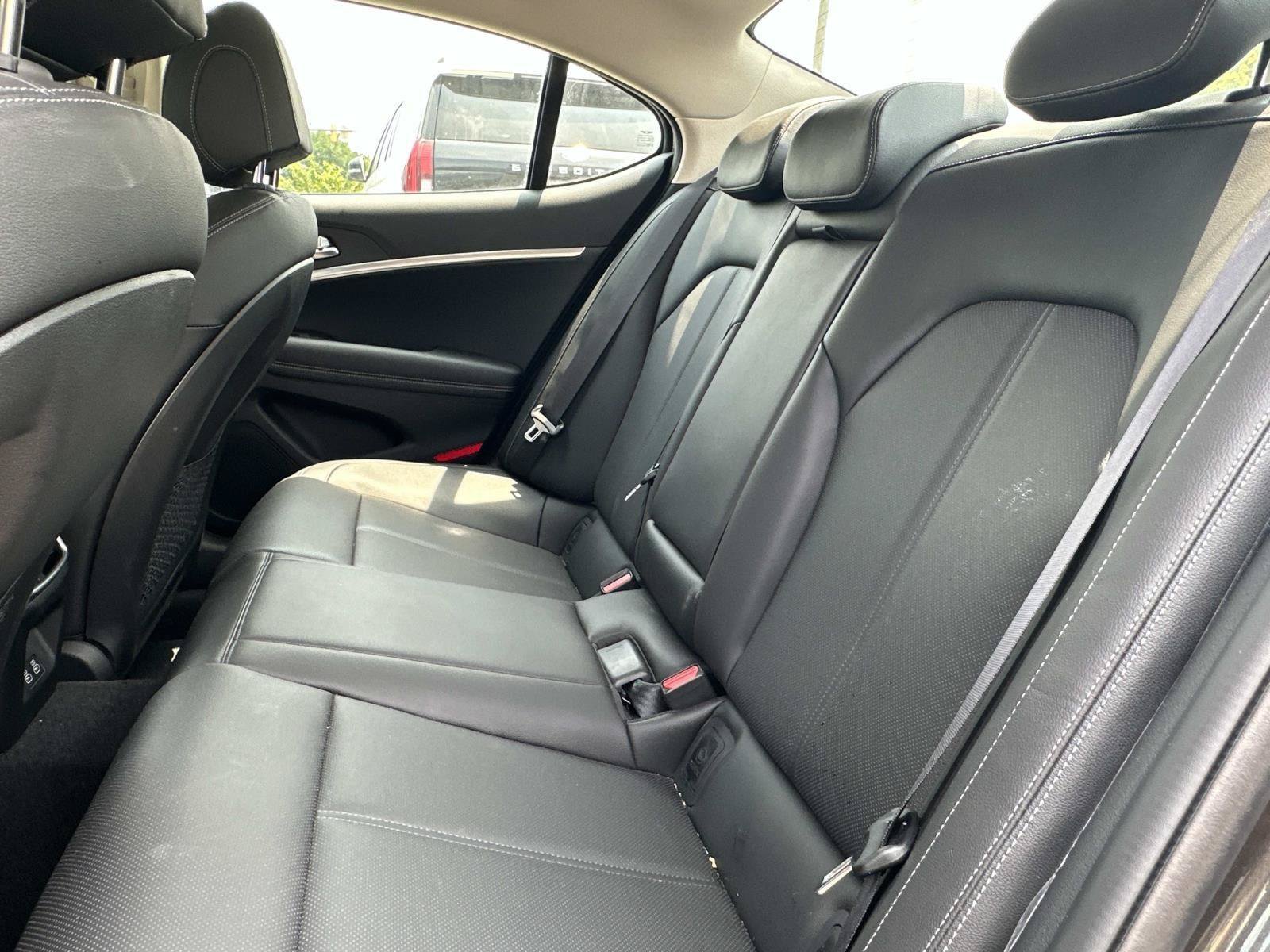 Used 2026 Genesis G70 2.5T RWD image 33
