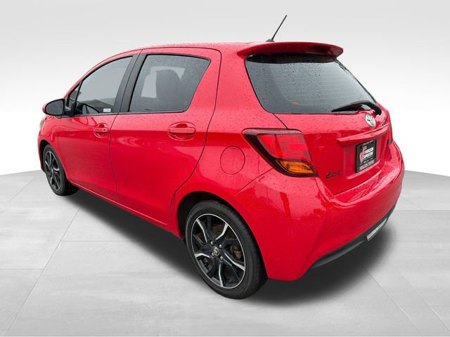 Used 2015 Toyota Yaris SE FWD image 5