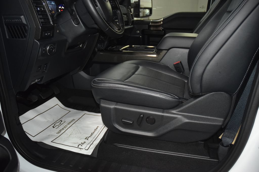Used 2022 Ford F250 Lariat w/ Lariat Ultimate Package AWD/4WD image 44