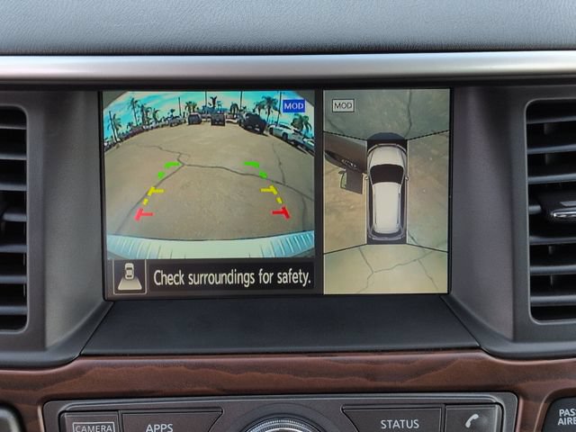 Used 2020 Nissan Pathfinder Platinum AWD/4WD image 14