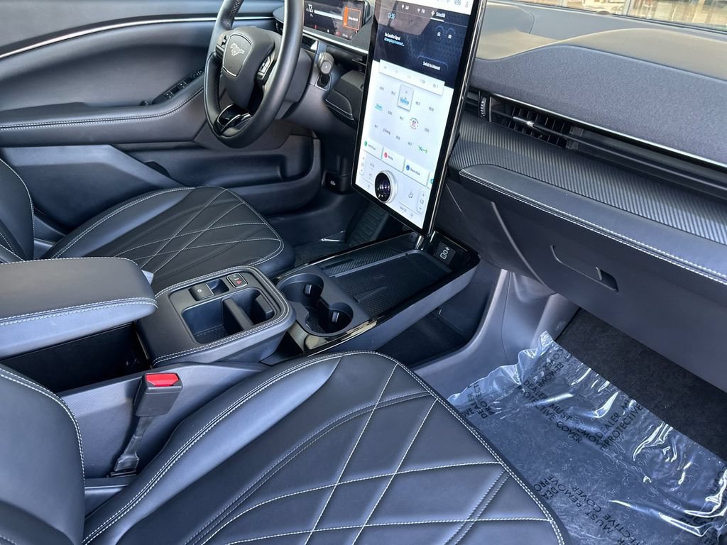 Certified 2025 Ford Mustang Mach-E Select RWD image 15