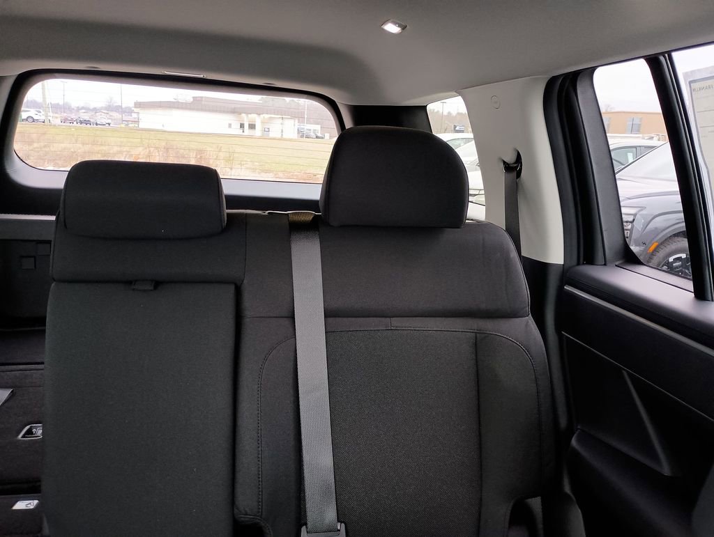 New 2026 Hyundai Santa Fe SE image 14