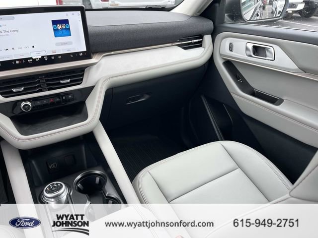 New 2026 Ford Explorer Active AWD/4WD image 16